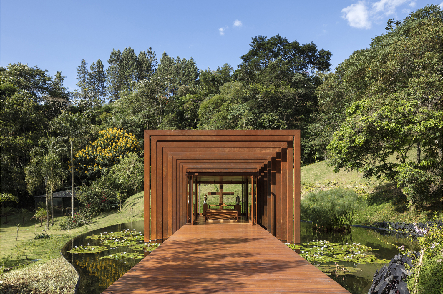 GN Chapel · 悬浮湖上的精神家园-27