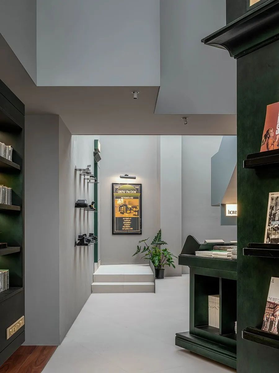 复古艺术书店 · 角色之外的多元空间探索丨中国杭州丨杭州卧野空间设计,杭州六幺零设计-33