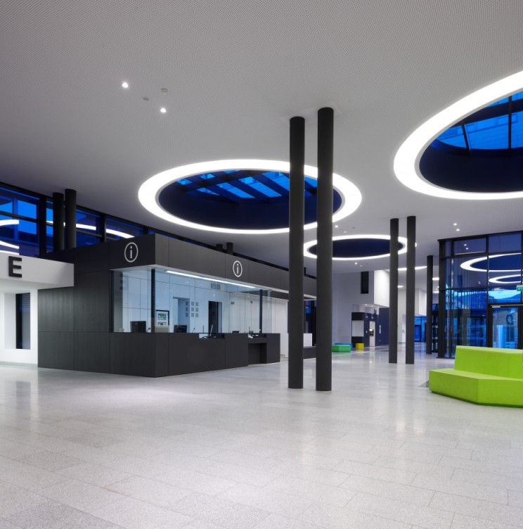 意大利Bruneck医院  Ralf Dejaco-1