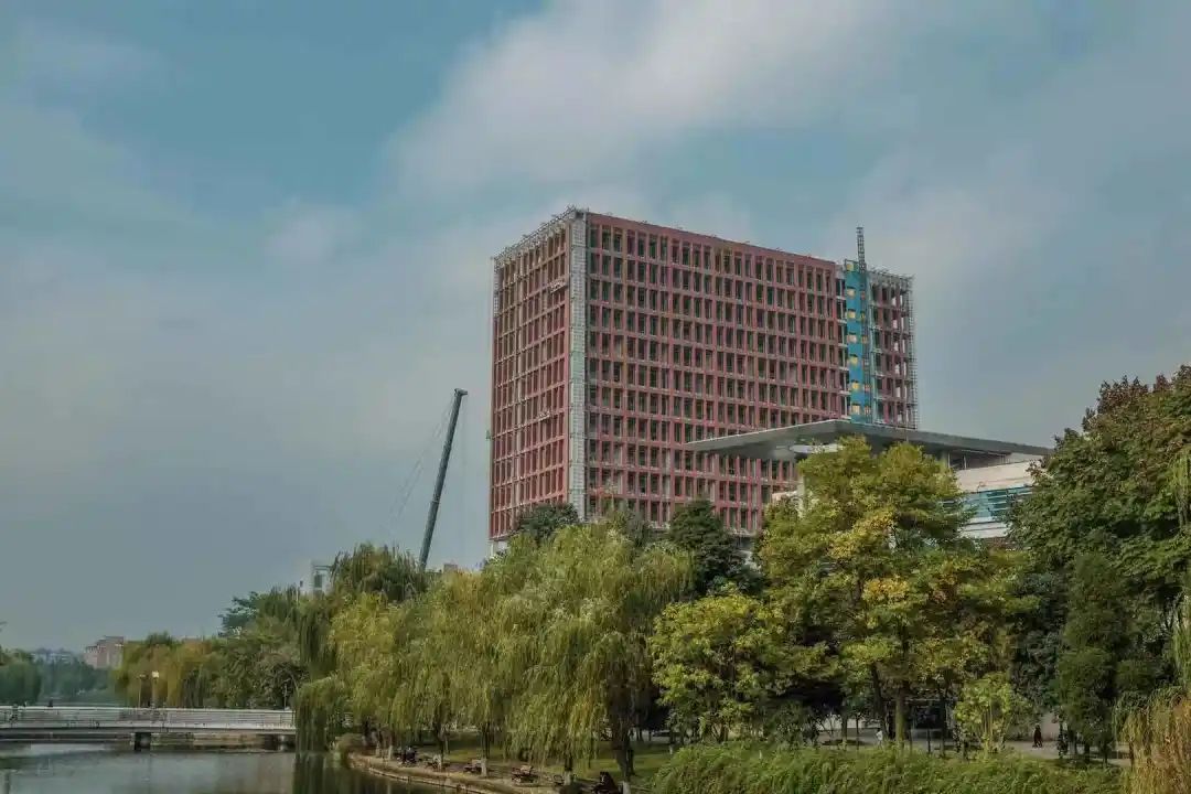 三号教学楼，鲁班奖！-24