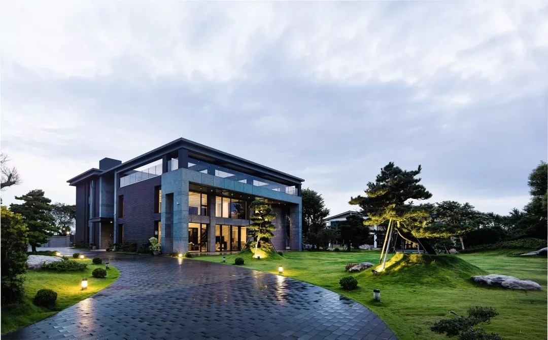 现代风挑高别墅,打造生活艺术馆-0