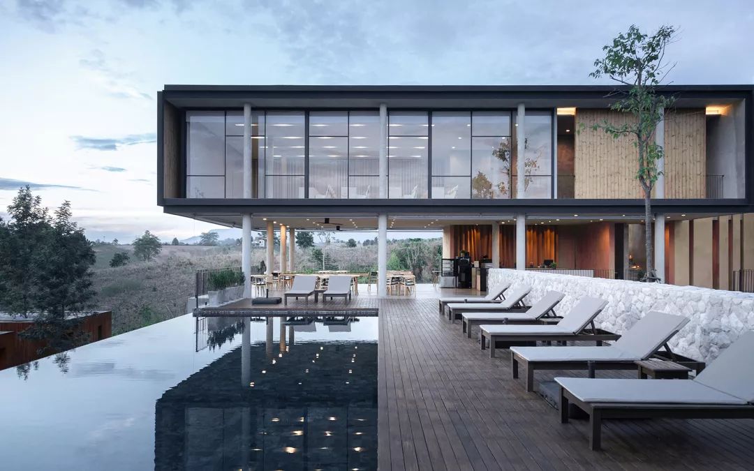 云雾缭绕的山间度假胜地——De Capoc 酒店-21