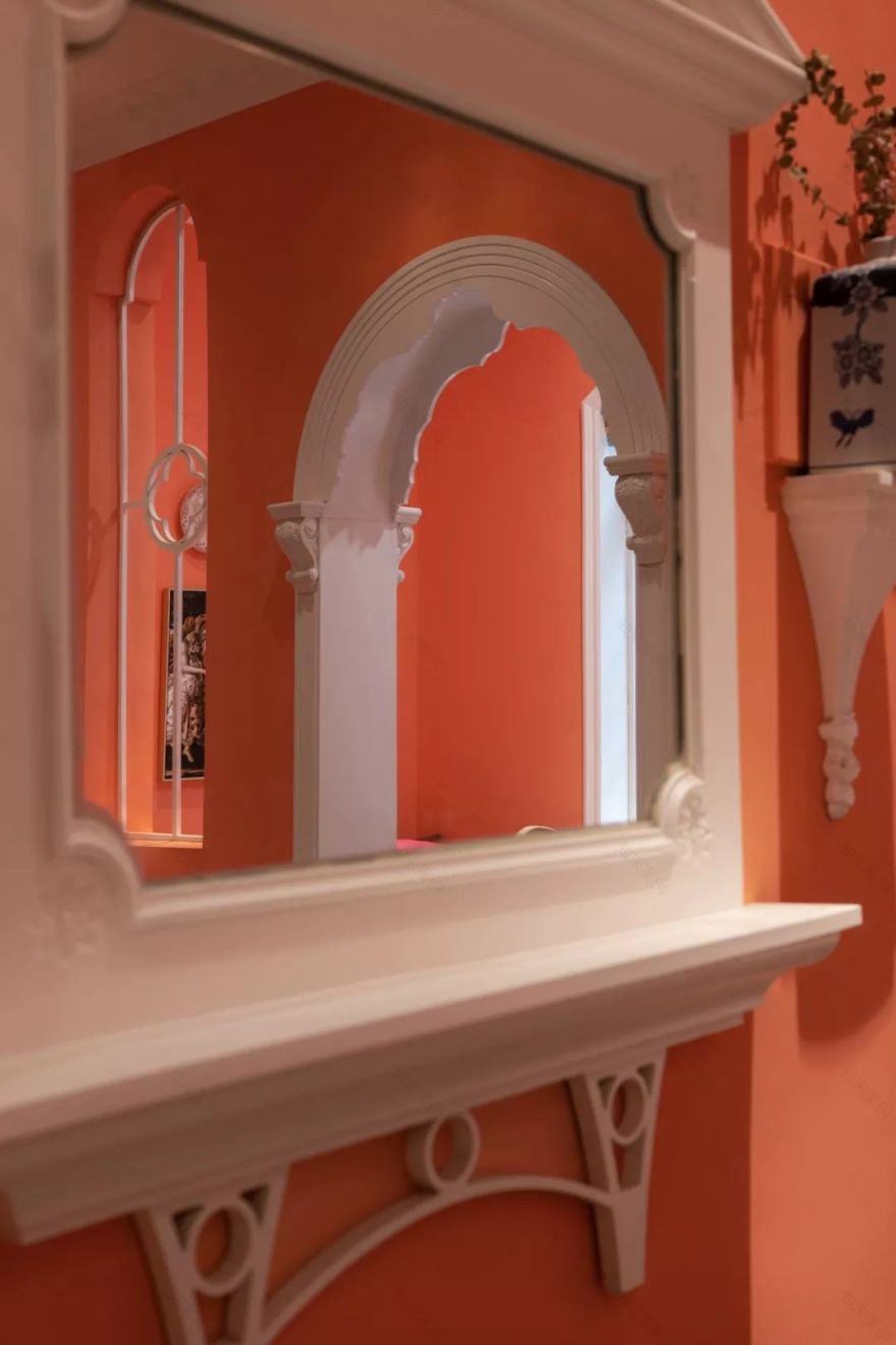 武汉百年老房大变身,甜品店设计展现女性魅力-32