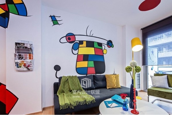 HBD华贝分享夸张涂鸦的公寓-2