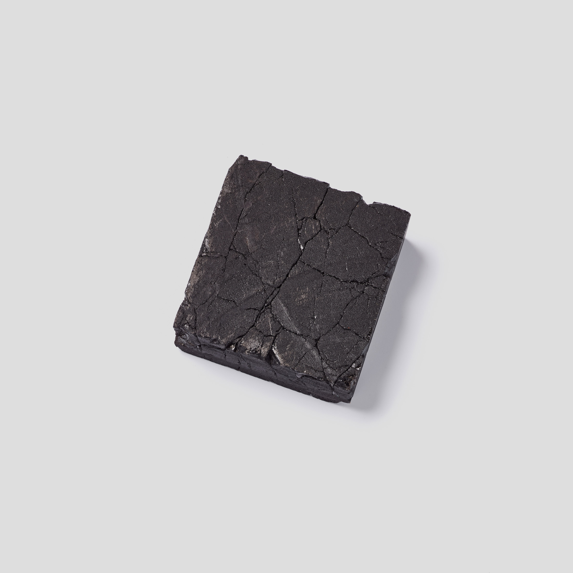 《The Black Book》中10种黑色材料研究丨建筑师Paul Cournet-18