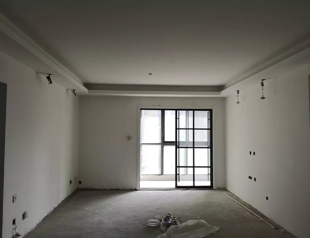 精装房逆袭,浪漫轻奢空间的软装魔法-16