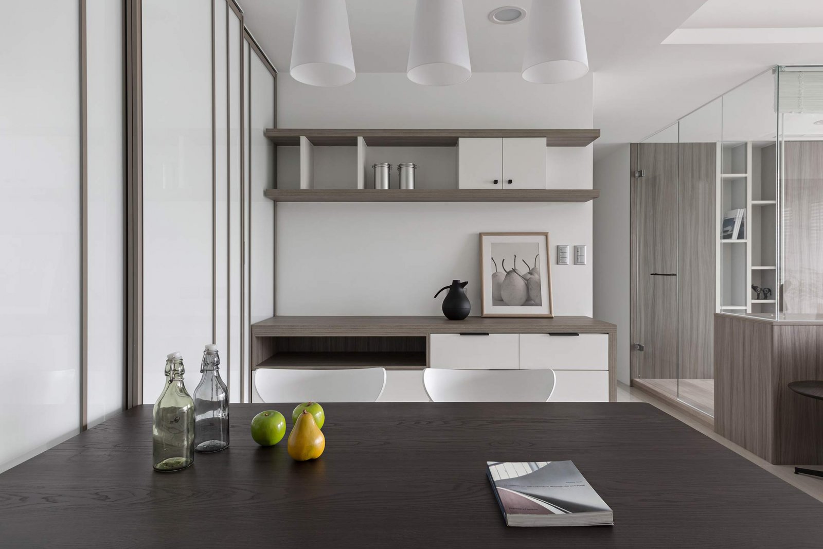 现代与传统交融的海外三房二厅住宅-15