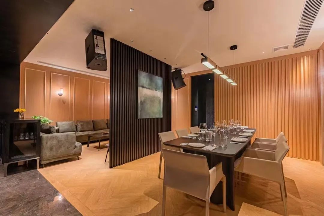 广州 Guu'sHouse 现代中式灯光艺术设计丨中国广州丨MKD Design Studio-21