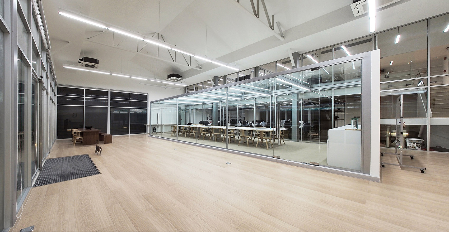 1.6办公空间，曼谷 / ASWA-68