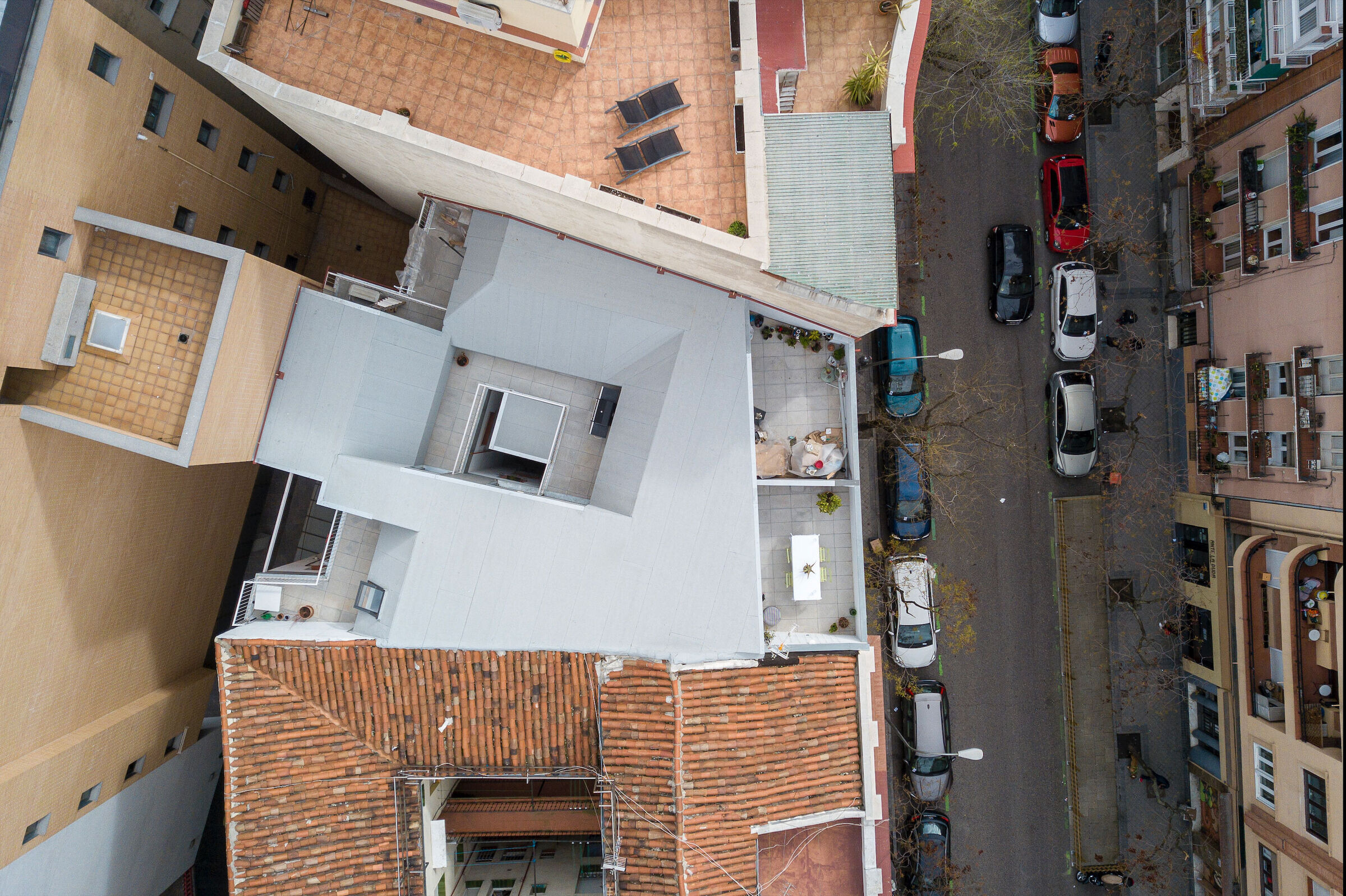 西班牙马德里"Height E·tension"公寓改造项目丨HOLLEGHA arquitectos-11