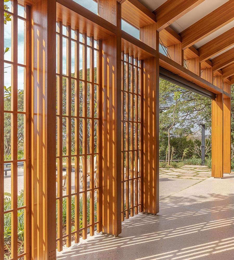 巴西建筑师 Gui Mattos 的木结构环保住宅设计-15