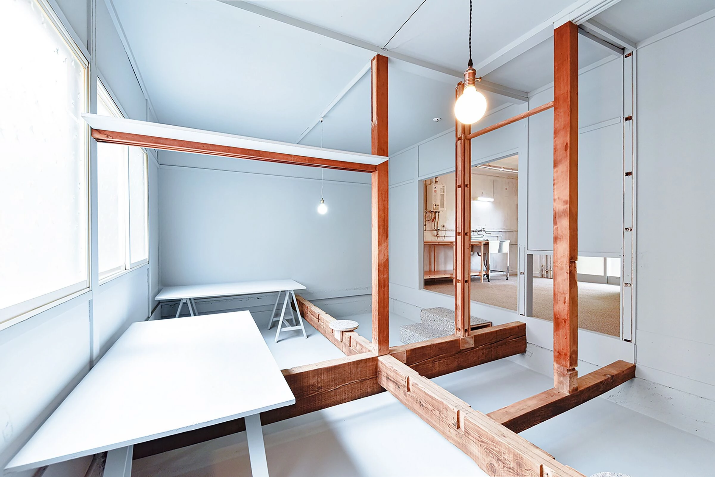 木质公寓变办公室 | 颠覆传统的创意设计-15