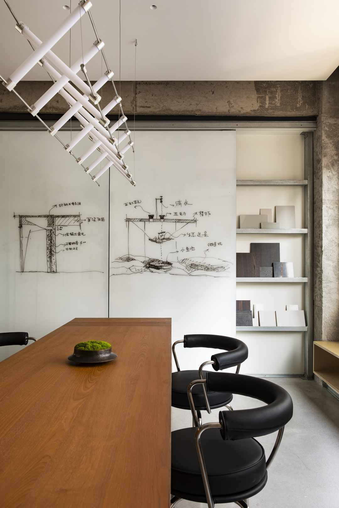 岩肆拾陸號 · 秩序且深邃的场域丨中国厦门丨岩肆拾陆号建筑装饰设计（厦门）有限公司-33