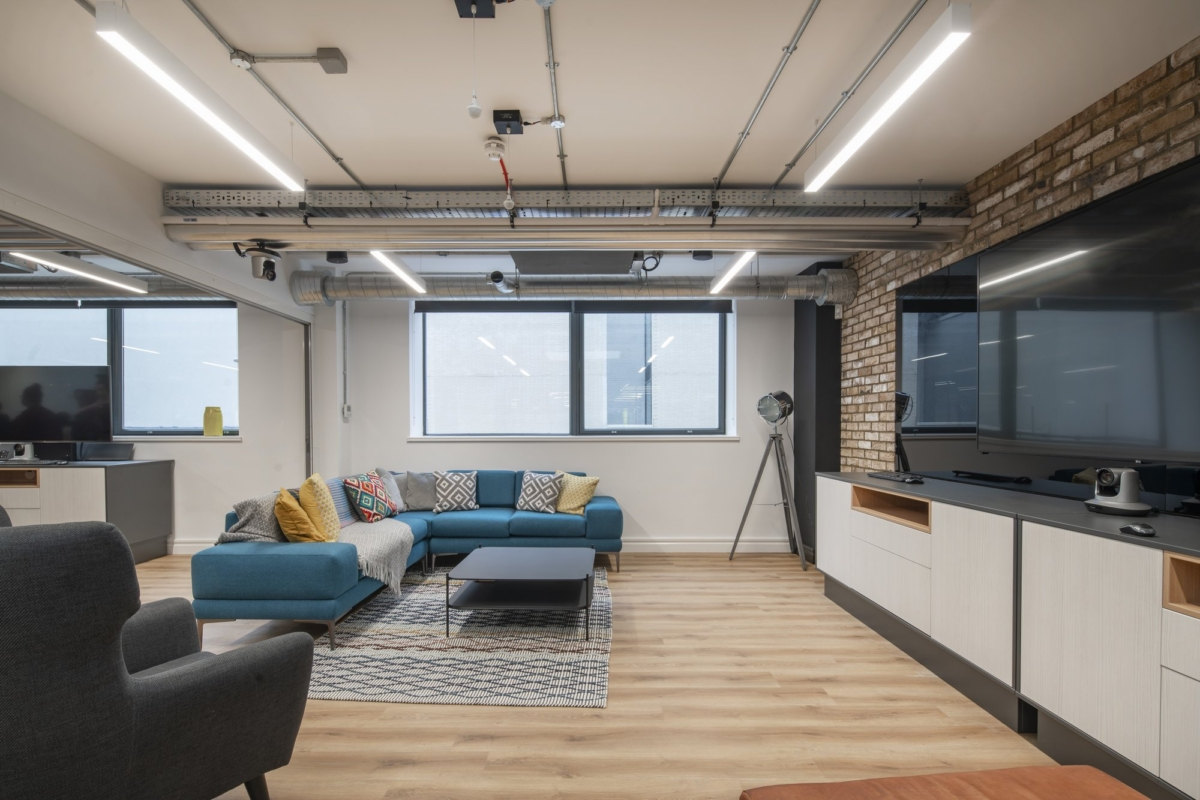 伦敦 Total Media 办公室 | 创意无限，智慧办公-16