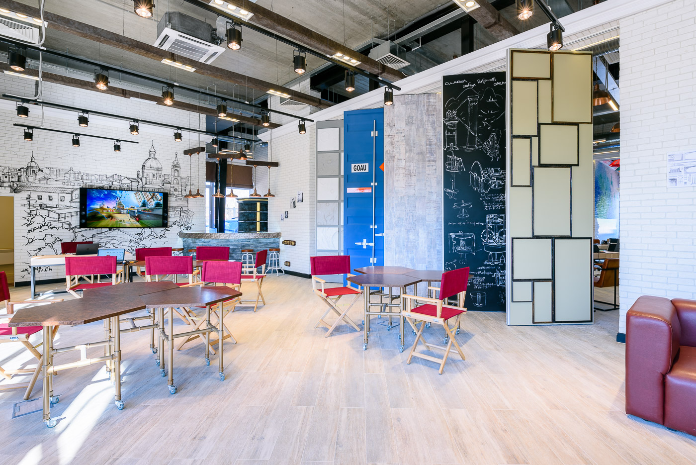 Serp & Molot Showroom | Donstroy-6