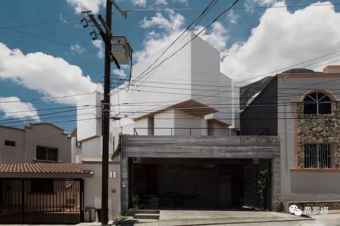 把白云设计进家里：Cloud House-0