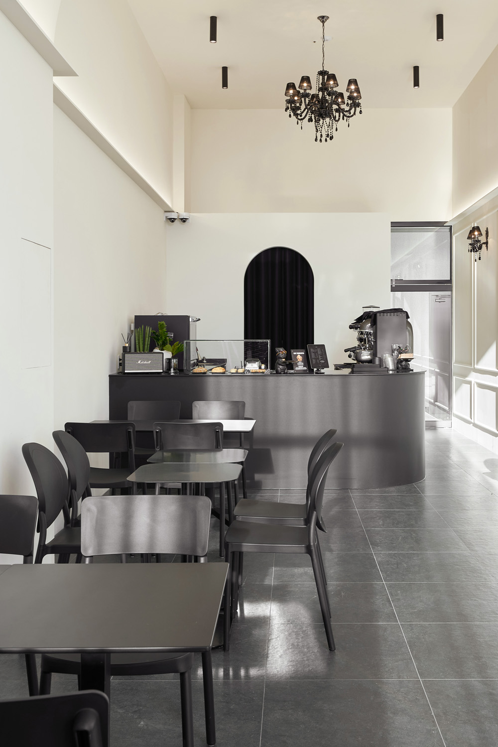 “TRAUM 트라움黑白小户型，14 平米空间设计”-11