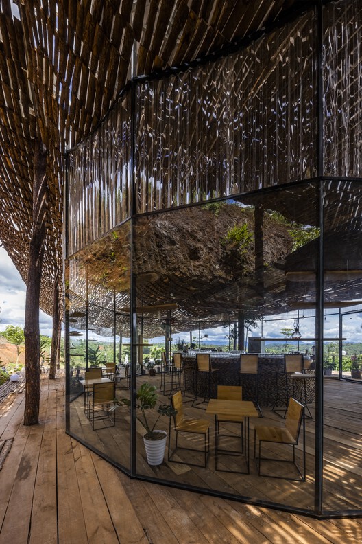 融入自然的宁静咖啡馆丨越南丨The Bloom-18