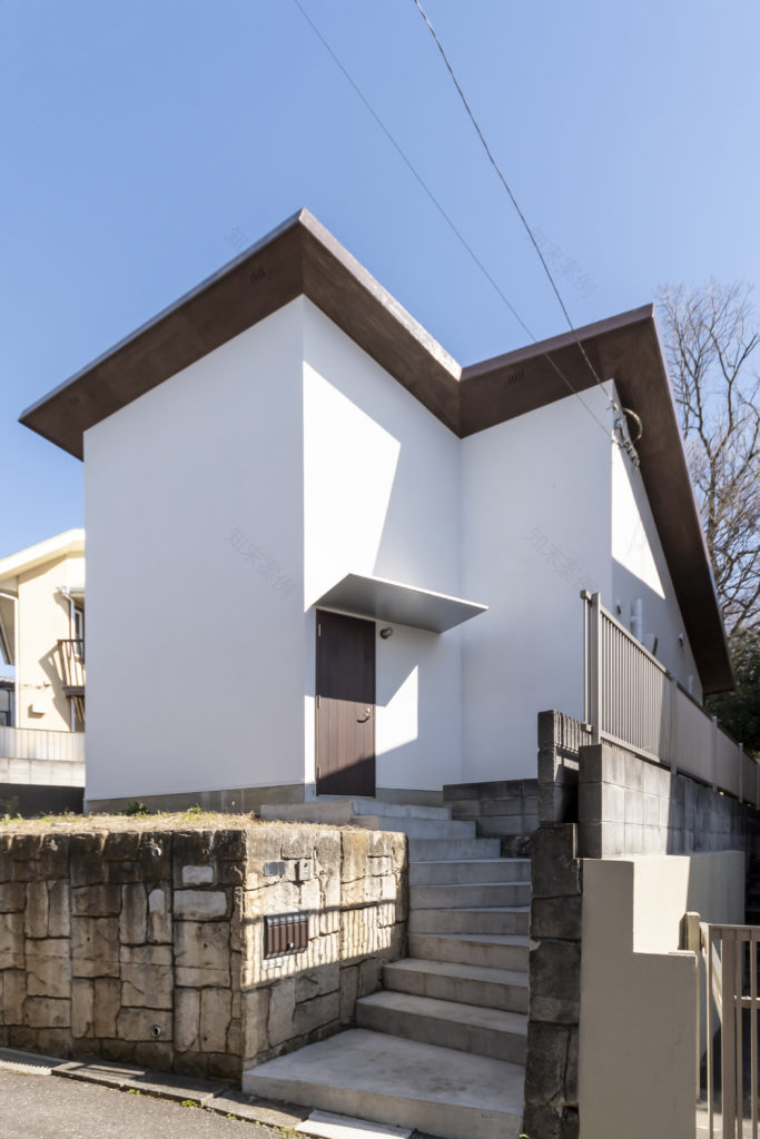 小さな幸せがたくさんある家森のような空間に向かって過ごすふたりだけの時間 | Style of Life | 100%LiFE-17