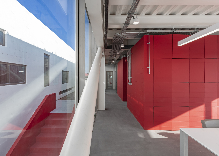 伊朗 Shamim 聚合物工厂丨Davood Boroojeni Office-51