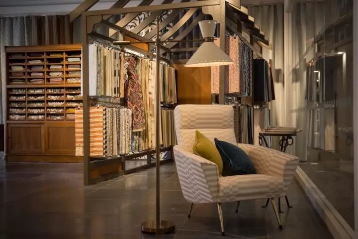 【108期】5月31日 老外用中式元素打造古典布艺陈列展厅-11