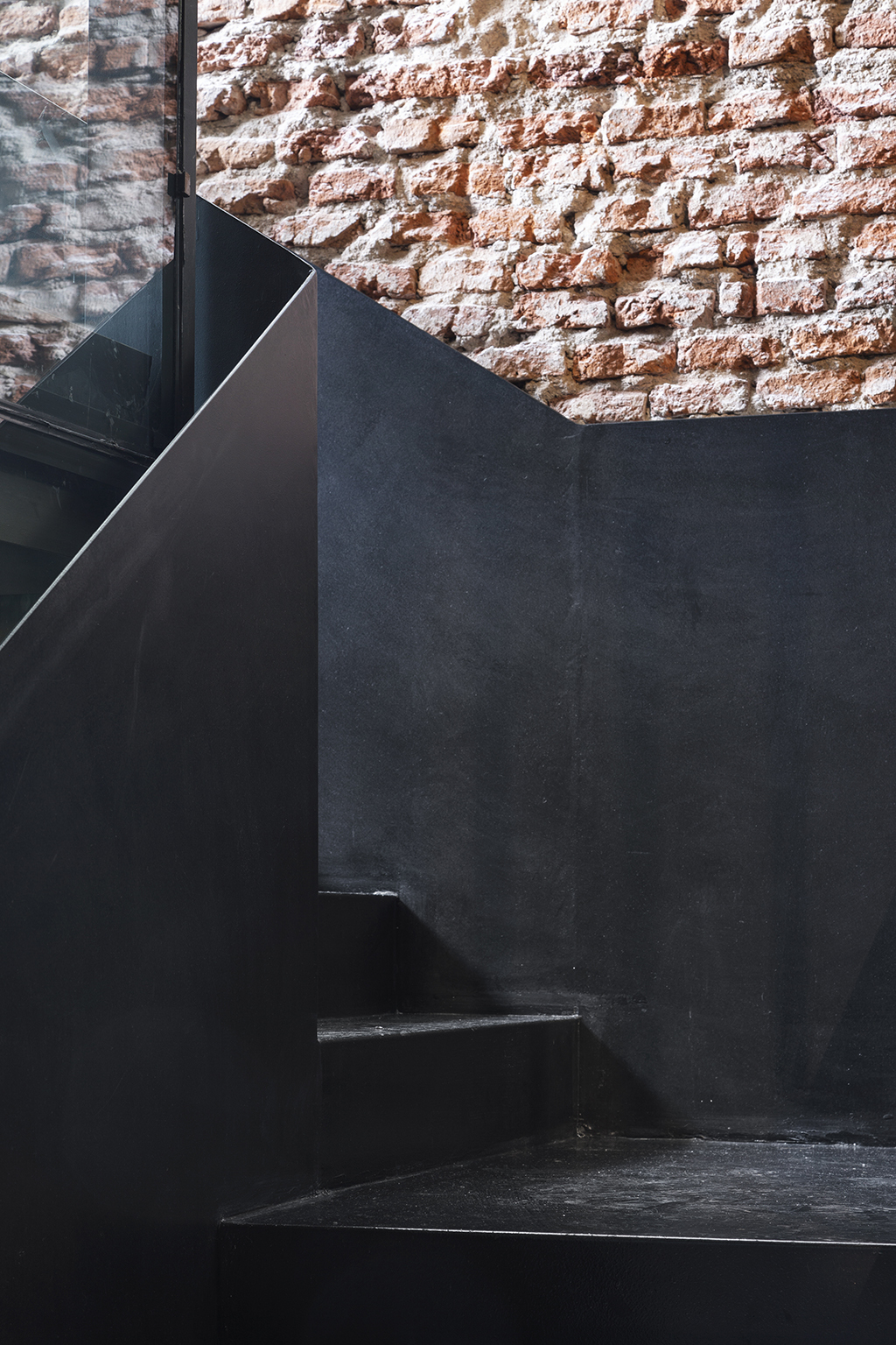 连续能量的转化 | Pedro Livni 的 Isla de Flores St.办公建筑-11