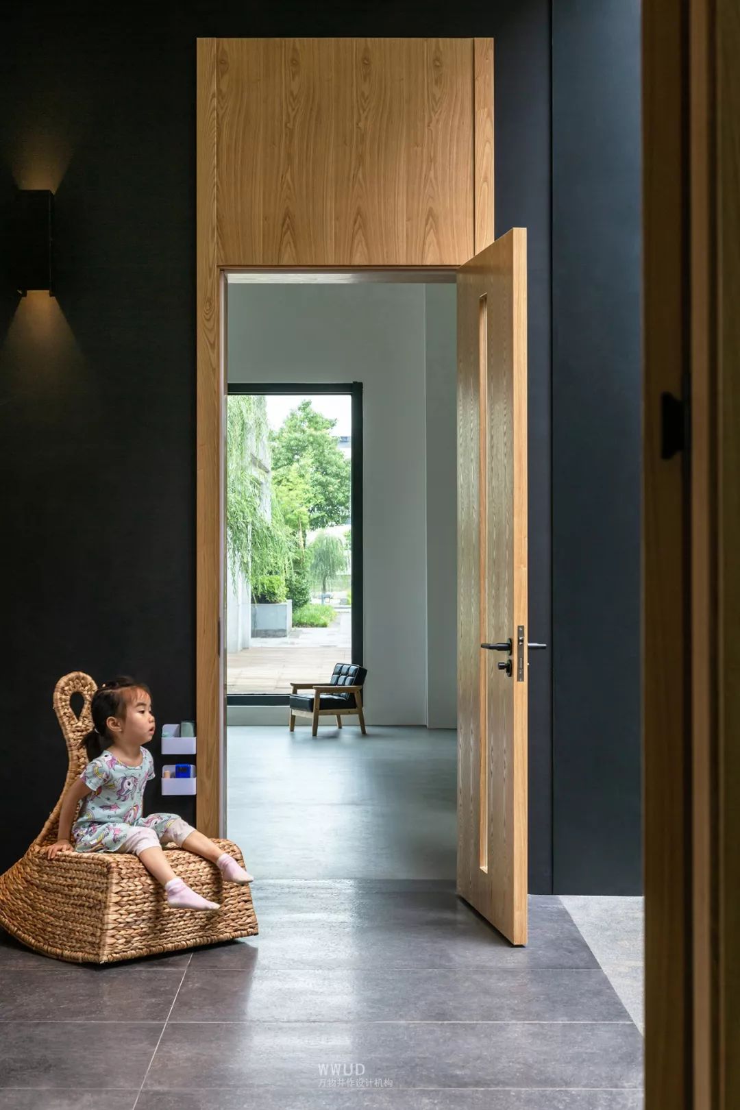 心流儿童之家 | 素色蒙特梭利学习空间-57