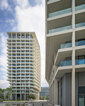 大都会队；大都会队（若用于体育队伍） 大都会人；大都会人类群体（若从人群概念） 大都市地区居民；大都会地区居民（若强调区域居民） 

注：由于 The Metropolitans 没有明确语境，以上几种可能较符合的翻译供参考，若要精准唯一翻译，需提供更多上下文信息如果它是某特定的 大都会 相关的专有名称（如球队、组织等），请给出对应信息以便准确翻译 丨瑞士苏黎世丨Baumschlager Eberle Architekten