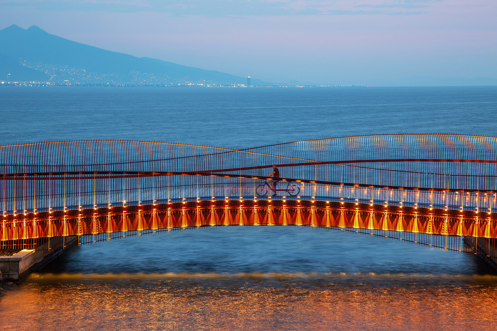 Bayraklı海港人行桥,土耳其 / Notarchitects + Notmimarlik-16