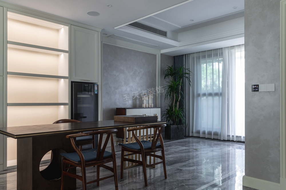 渝北壹江郡欧式轻奢大平层装修丨中国渝北丨天古设计师黄德华和李润强-3