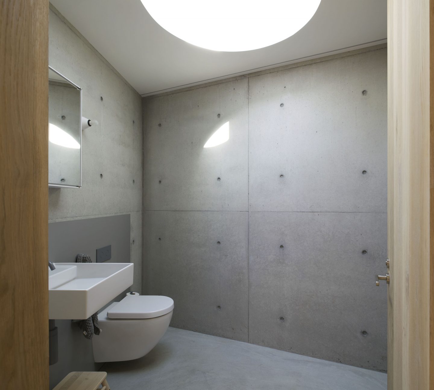 Contrasts And Duality Of Materiality Inform The Design Of House At Prickly Rocks - IGNANT-19