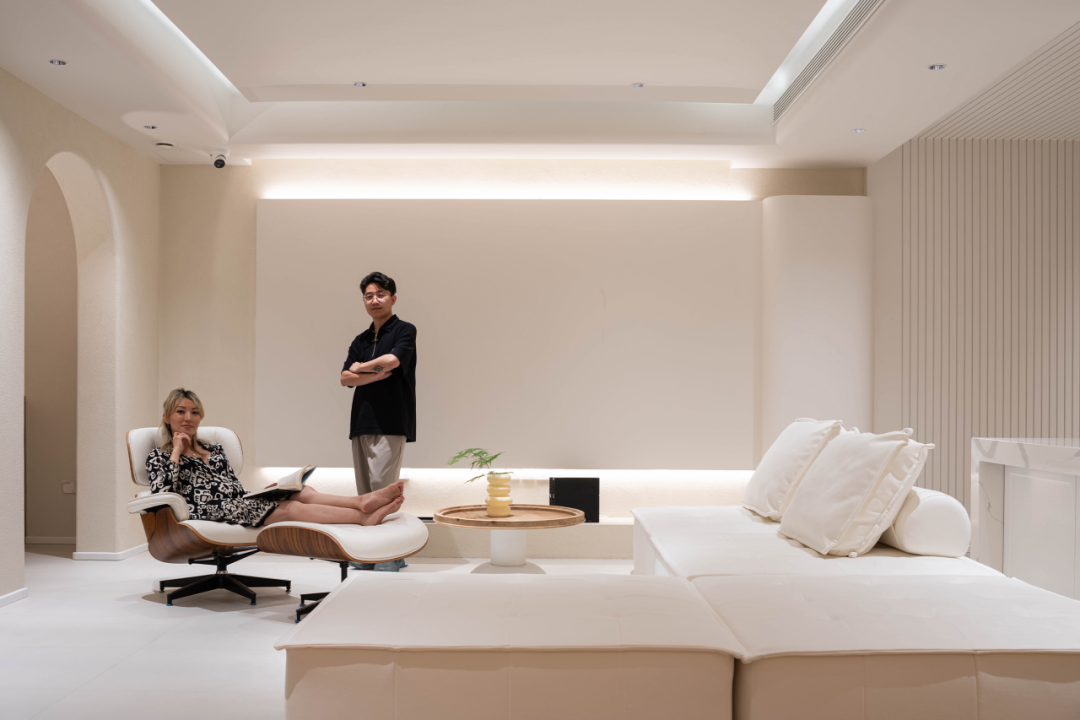 准辣妈导演的正负底片之家，北京400㎡极简别墅-3