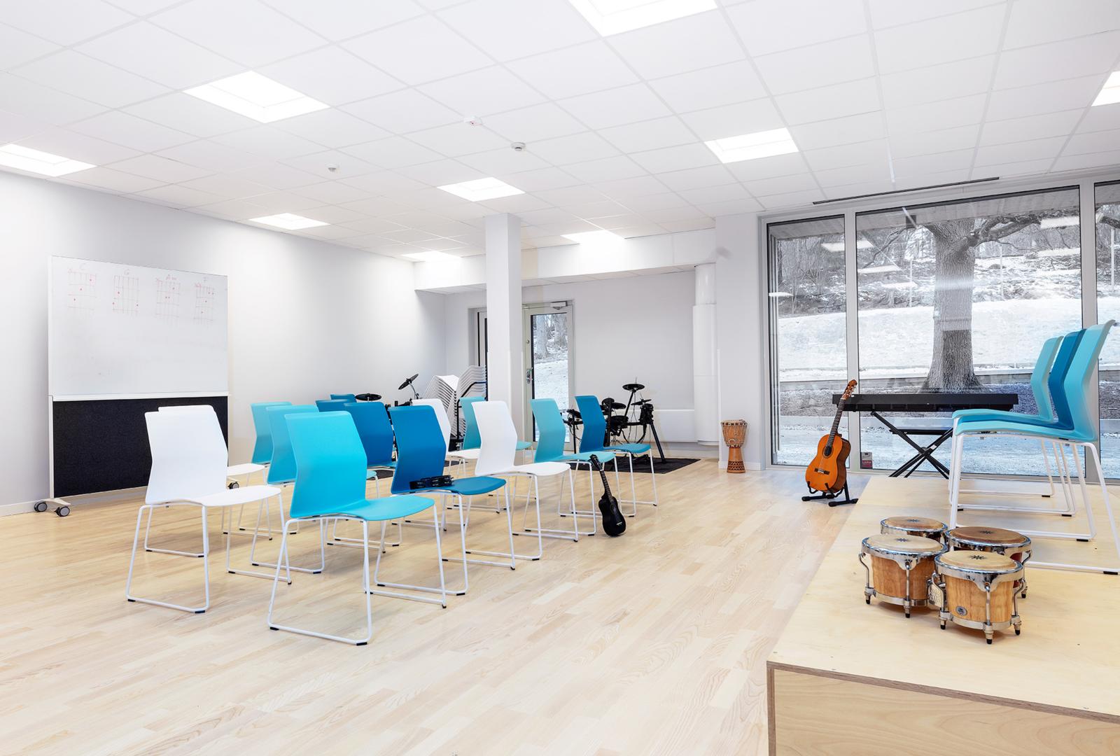 SZKOŁA SKAPA | KINNARPS - ARCHIUP - A FREE BIM & CAD OBJECTS LIBRARY-15