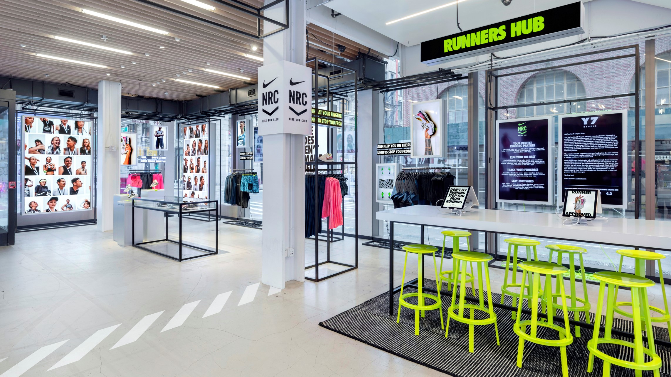 耐克 React Infinity 纽约 SOHO丨美国纽约丨Nike 零售体验设计团队-12
