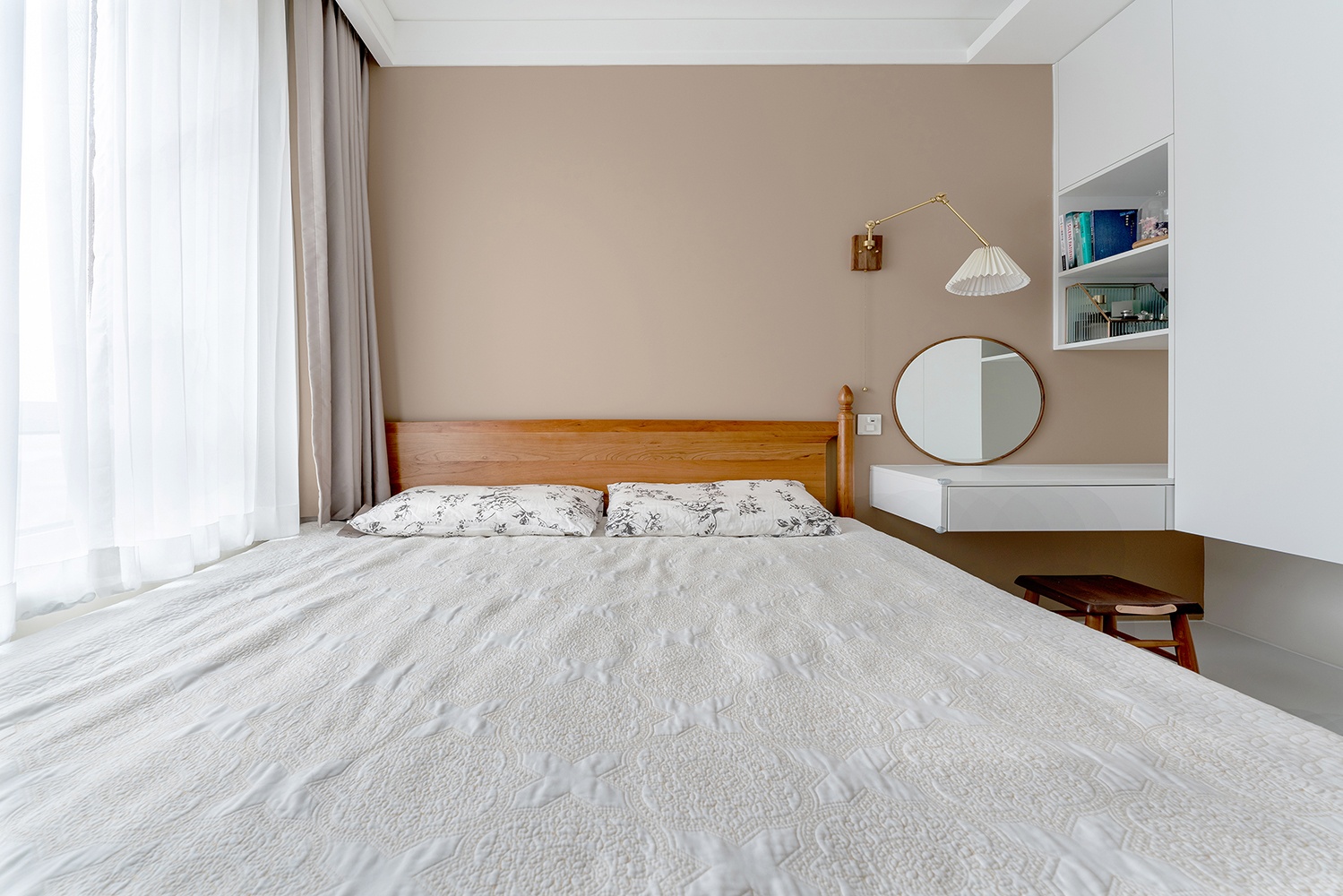 55㎡小户型重拾复古味，让家处处透露精致和浪漫-16