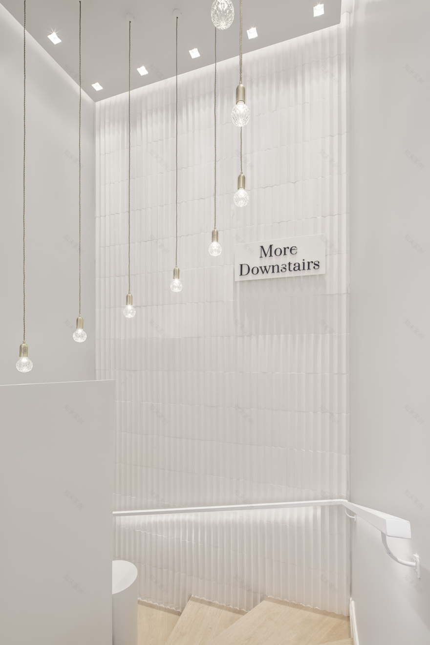 刘•乔旗舰店-16