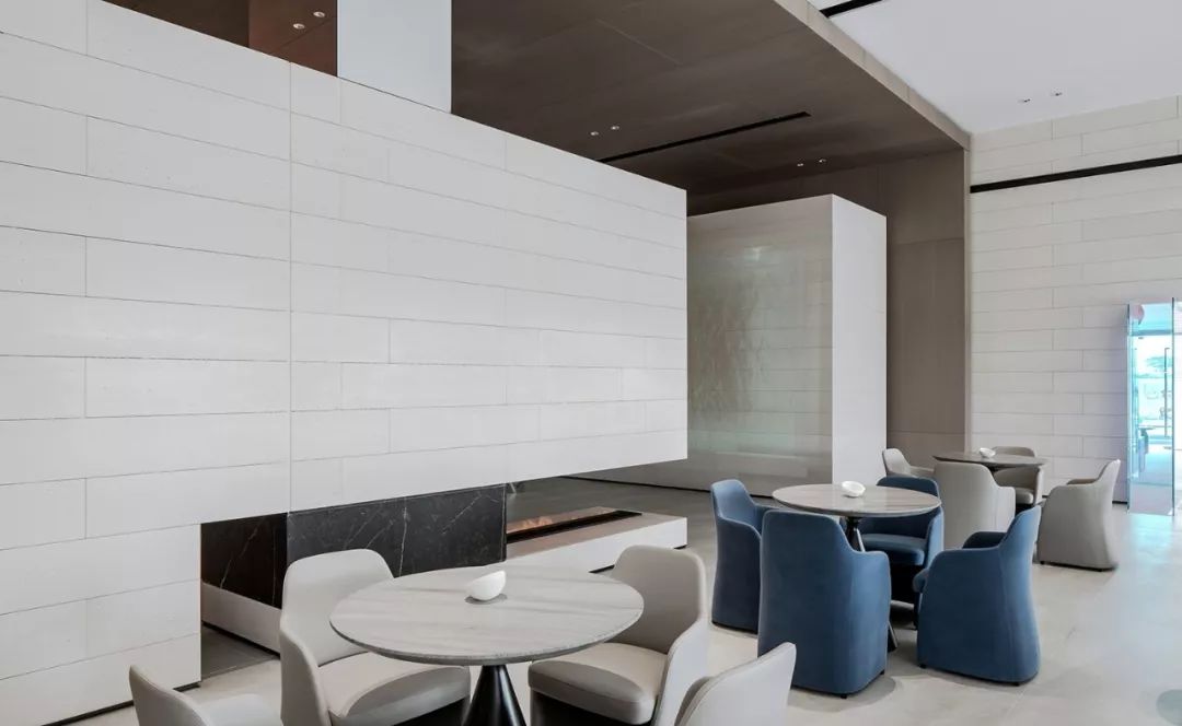 融创·云玺湾体验中心 | 水波荡漾的沉浸式空间设计-32