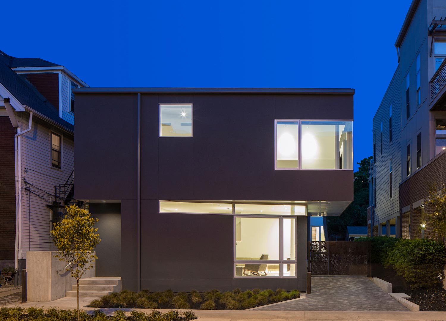 罗伯特·马施克建筑师打造的城市中的私密住宅-33