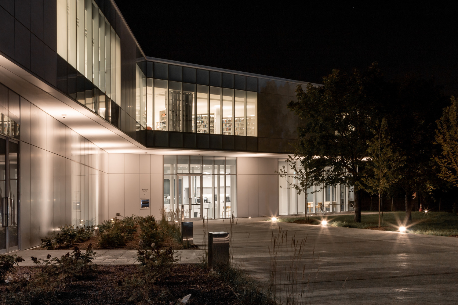 Pierrefonds 公共图书馆丨加拿大蒙特利尔丨Chevalier Morales Architectes,DMA-39