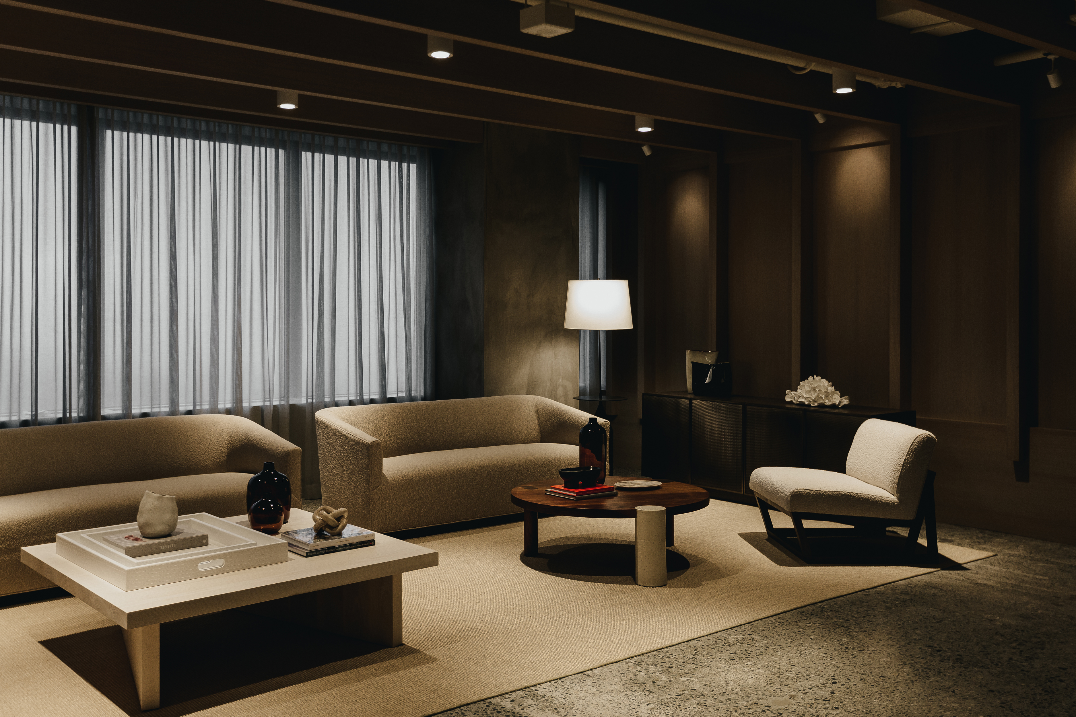 现代科技与自然元素融合的办公室设计丨加拿大丨McKinley Studios-13