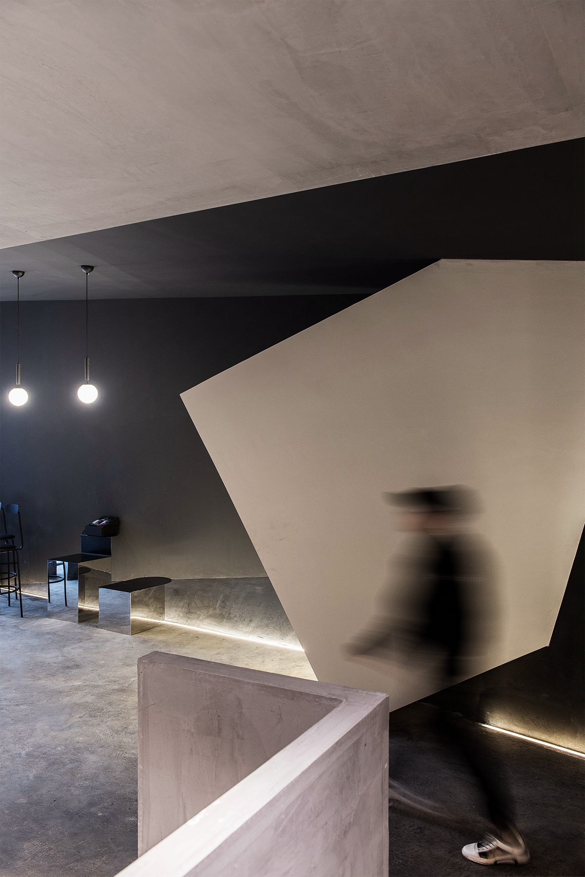 城市夹缝中的变奏彡口空间-30