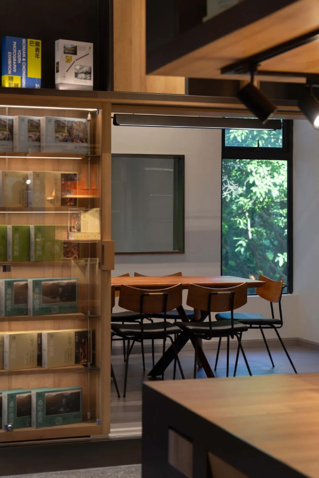 巴渝怀良中山四路旗舰店丨中国重庆丨未见筑设计事务所-52