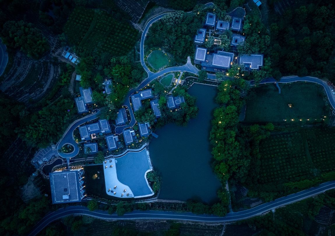 森活·百花里温泉美宿丨伍米尺建筑空间-0