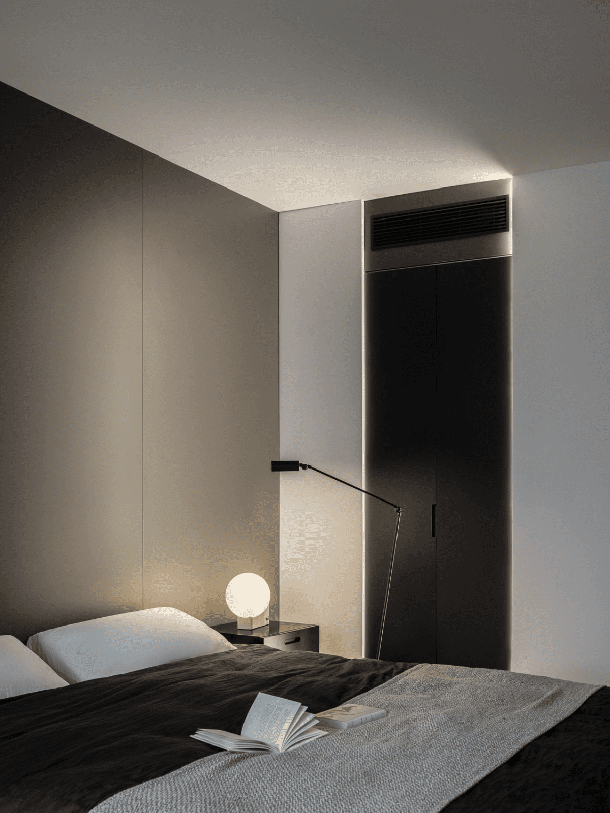 80㎡极简打破常规,重组客卫变出衣帽间,LDK一体布局开阔胜大平层-50