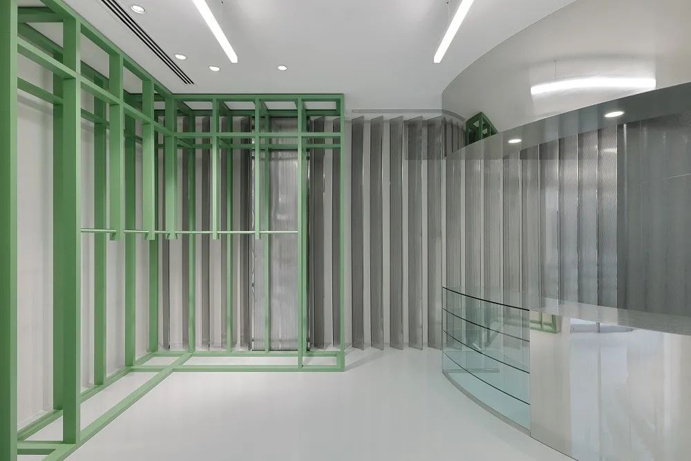 东京涩谷 STÜSSY 服装店设计丨日本东京丨PerronRoettinger-6