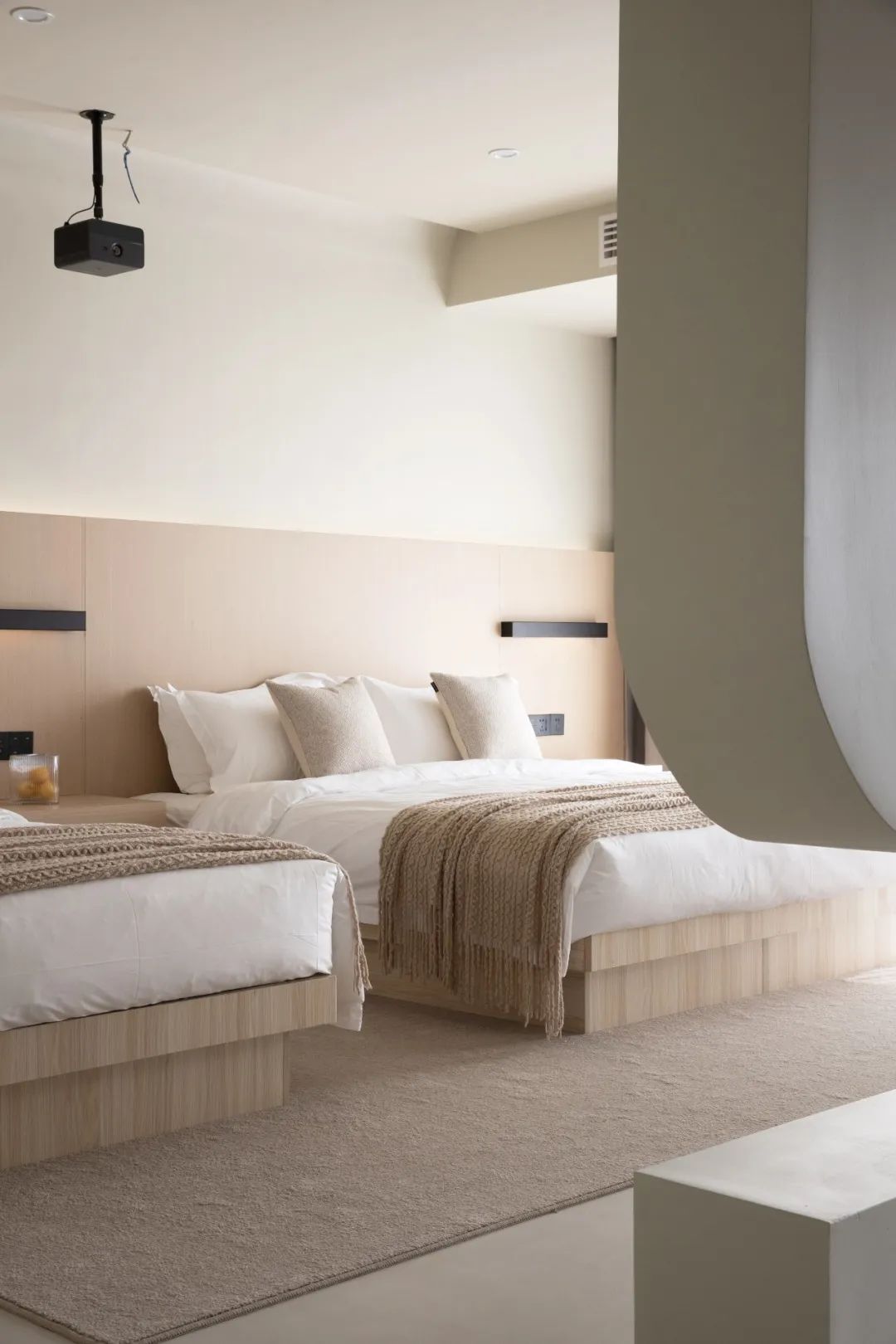 吉舍·云上草原民宿丨中国湖州丨民舍制作空间设计-41