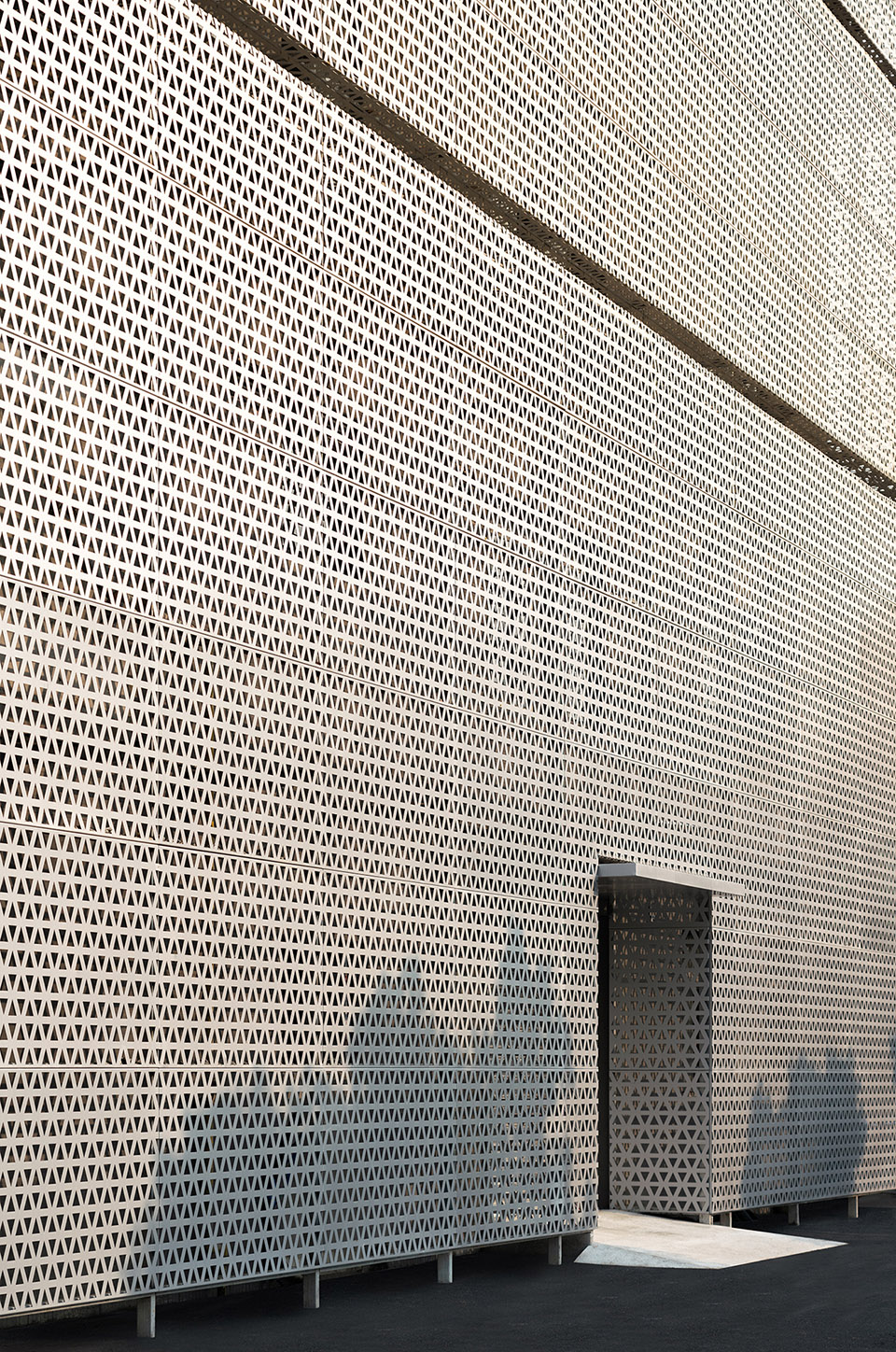 成都BMW宝马体验中心丨中国成都丨ARCHIHOPE朱海博建筑事务所-88