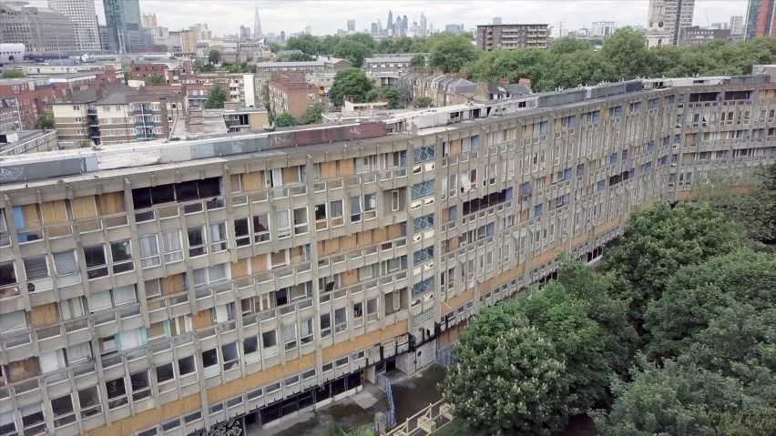 《沙丘》中的粗野主义建筑-39