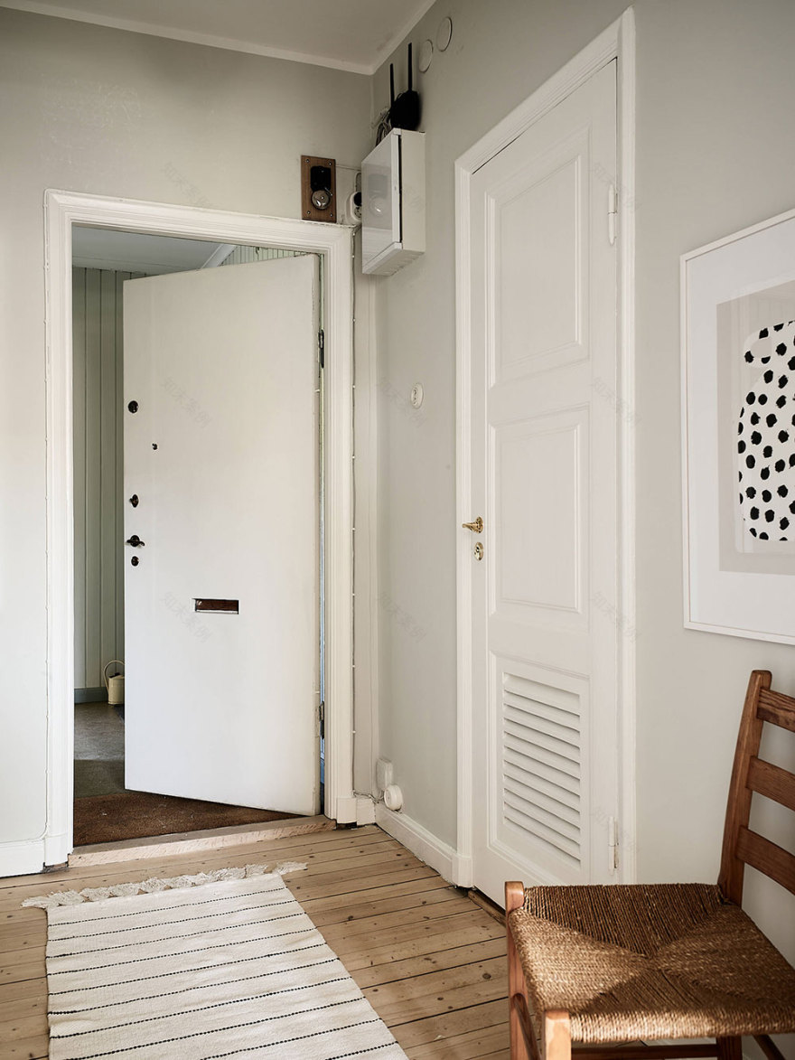 瑞典 60 平米温馨公寓,丰富纺织品打造舒适氛围-21