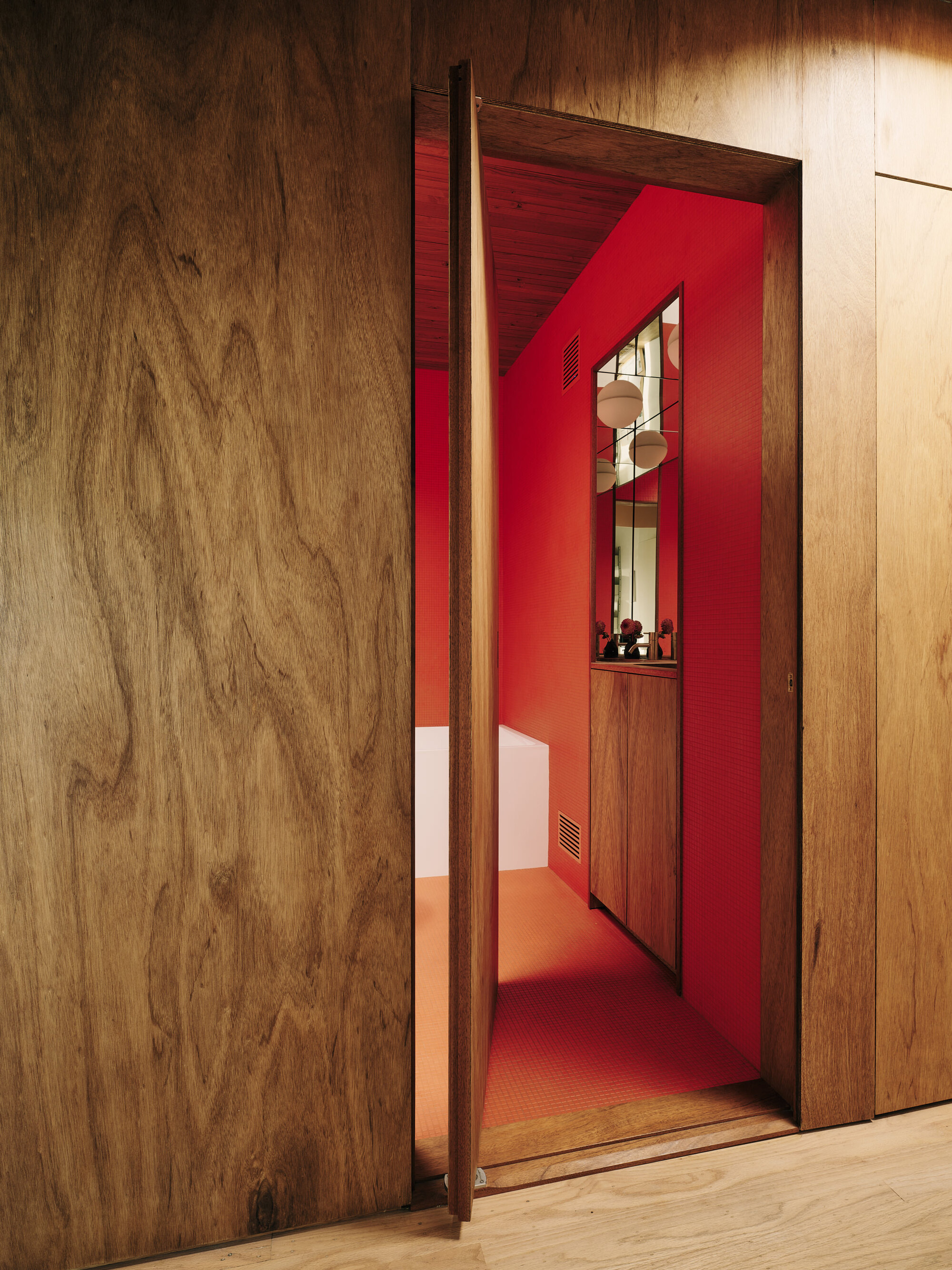 克雷斯顿庄园（注：若Creston有特定指向，此翻译可能需调整，House也可根据实际情况翻译为府邸别墅等，但在没有更多背景下，庄园较通用） 丨美国丨Mork  Ulnes Architects-18